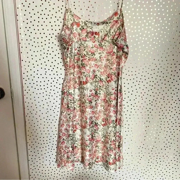 Aqua Floral Red Dress - Picture 7 of 7